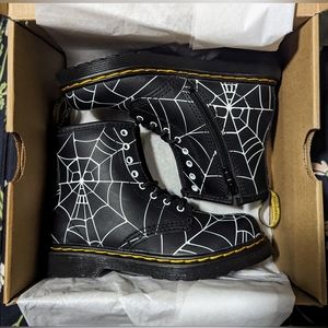 NIB Kids Spiderweb Docs